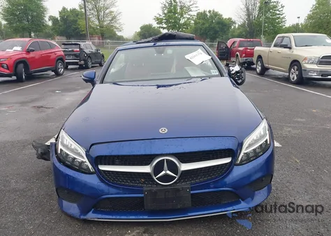 2020 Mercedes-Benz C 300 4Matic z USA, uszkodzony, nr VIN WDDWK8EB0LF951514